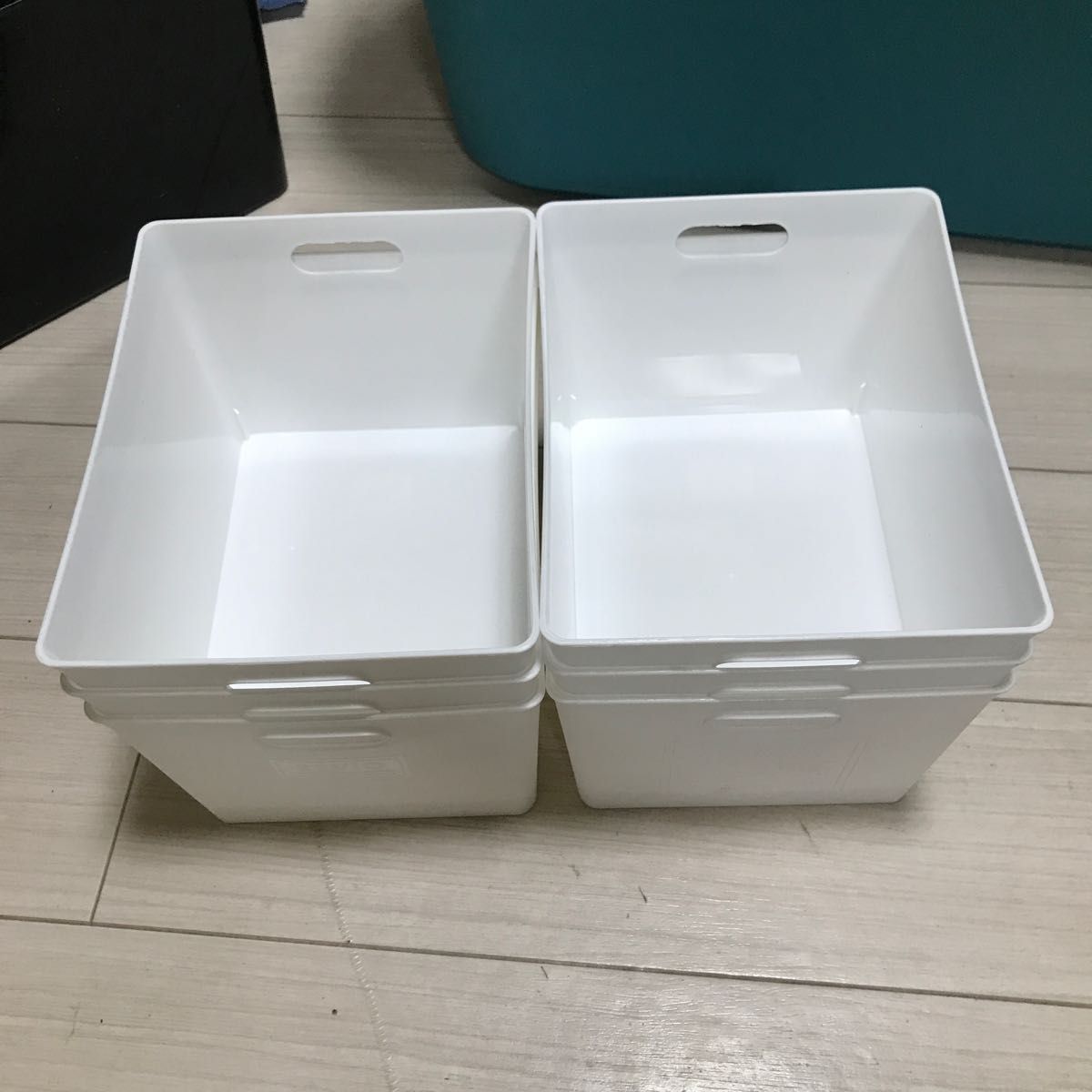 メダカ飼育容器屋外 舟 樽 緑容器60L 白容器18Lx2 黒容器14Lx2 メダカ飼育容器屋外 舟 樽 緑容器60L 白容器18Lx2 黒容器14Lx2