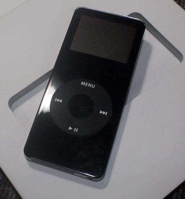iPod nano 第1世代 2GB - ポータブルプレーヤー