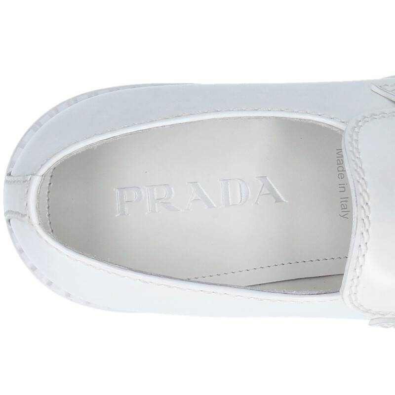 プラダ PRADA 2DE127 サイズ:6 三角プレートレザーローファー 新古品 SB01_画像3