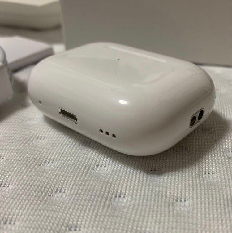 新品未開封 AirPods Pro 第2世代現行モデル（MQD83ZM/A)｜Yahoo!フリマ