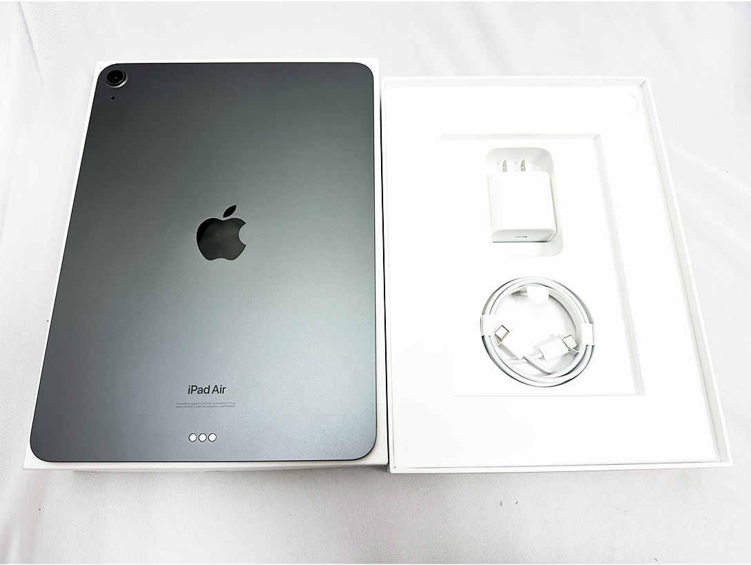 極美品】Apple iPad Air 第5世代 64GB Wi-Fiモデル グレー Air5 【極美