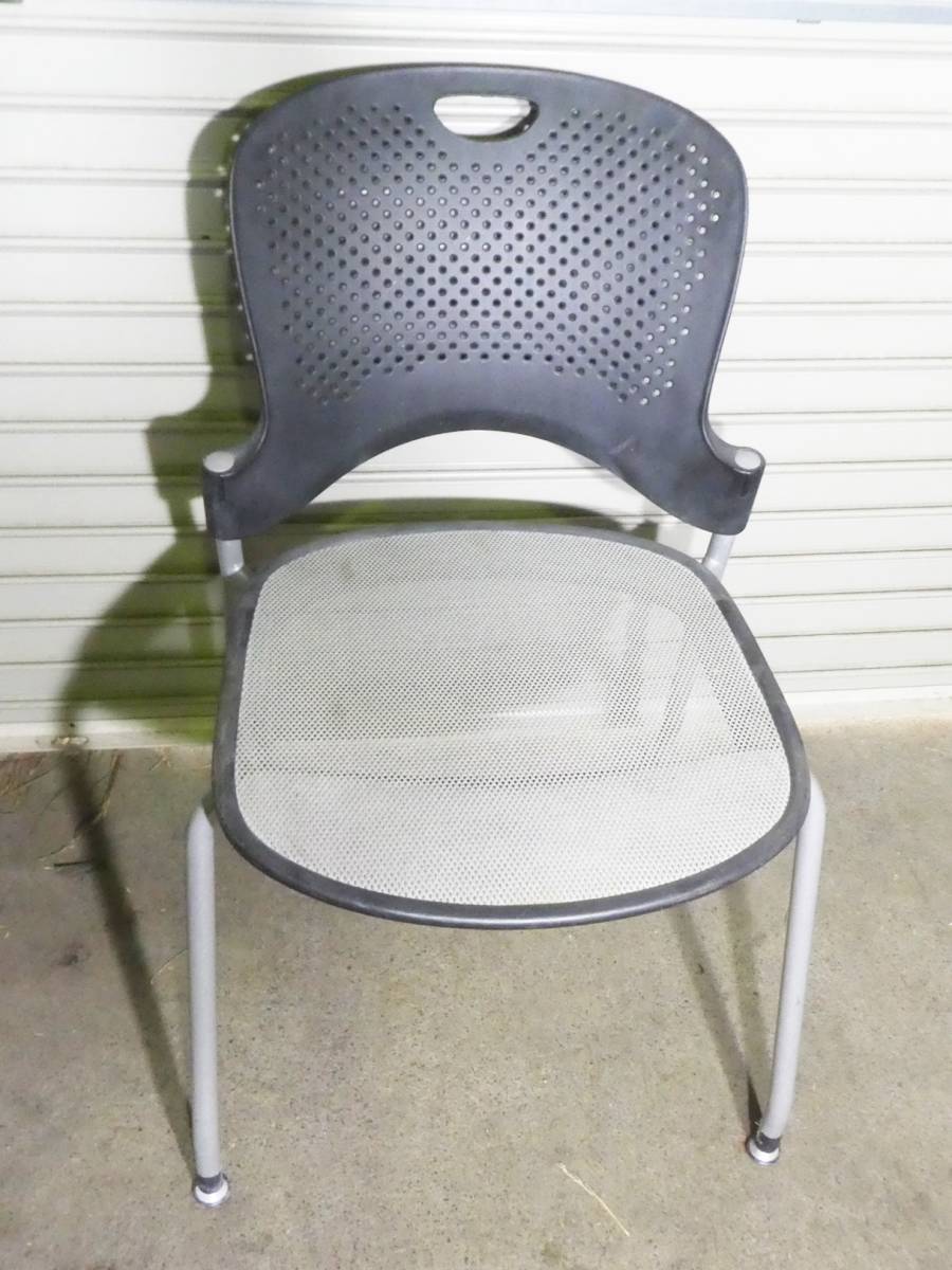 US442[ pick up limitation ]Herman Miller Herman Miller Kei pa- chair 2 legs gray present condition /4