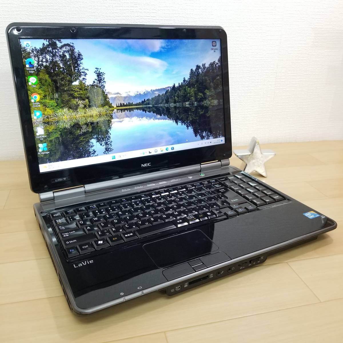美品/即決特典付!高性能i3/メモリ8GB/新品SSD搭載/Office/スピード出荷
