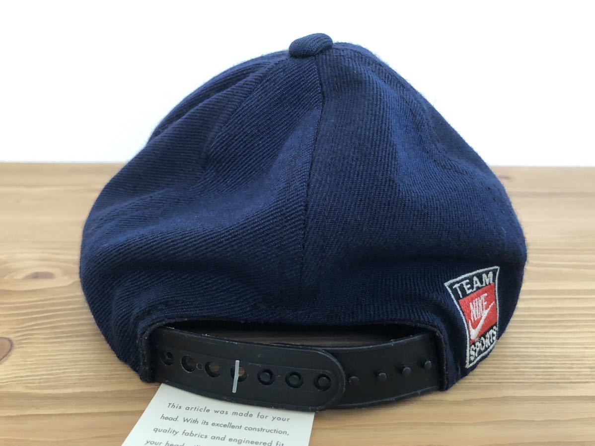 激レア 90s デッドストック ナイキ NIKE ベースボールキャップ 帽子 刺繍 デカロゴ