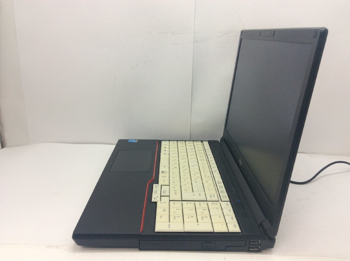 ジャンク/ FUJITSU FMVA10007 LIFEBOOK A574/M Intel Core i3-4100M メモリ4.1GB ストレージ無し 【G10898】の画像3