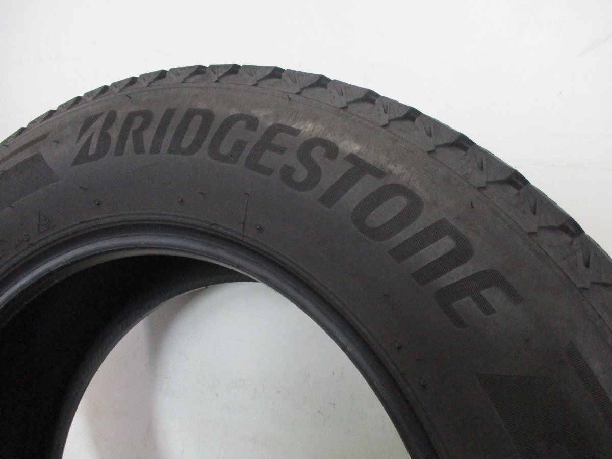 ■中古タイヤ■　225/65R17 102Q BRIDGESTONE BLIZZAK DM-V3 ハリアー エクストレイル CX-8等 冬タイヤ スタッドレス 激安　送料無料　A949_BRIDGESTONE