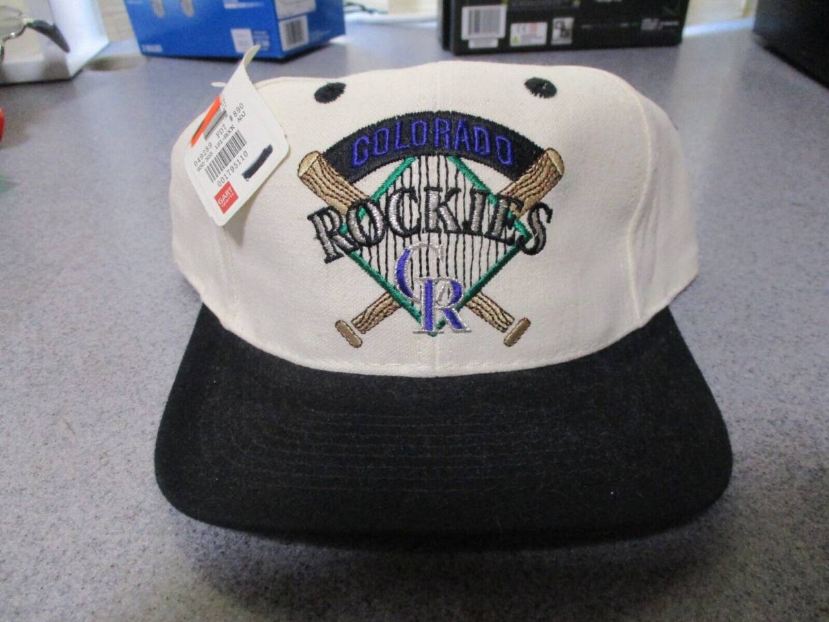 NWT VINTAGE RUSSELL COLORADO ROCKIES SNAP BACK HAT 海外 即決