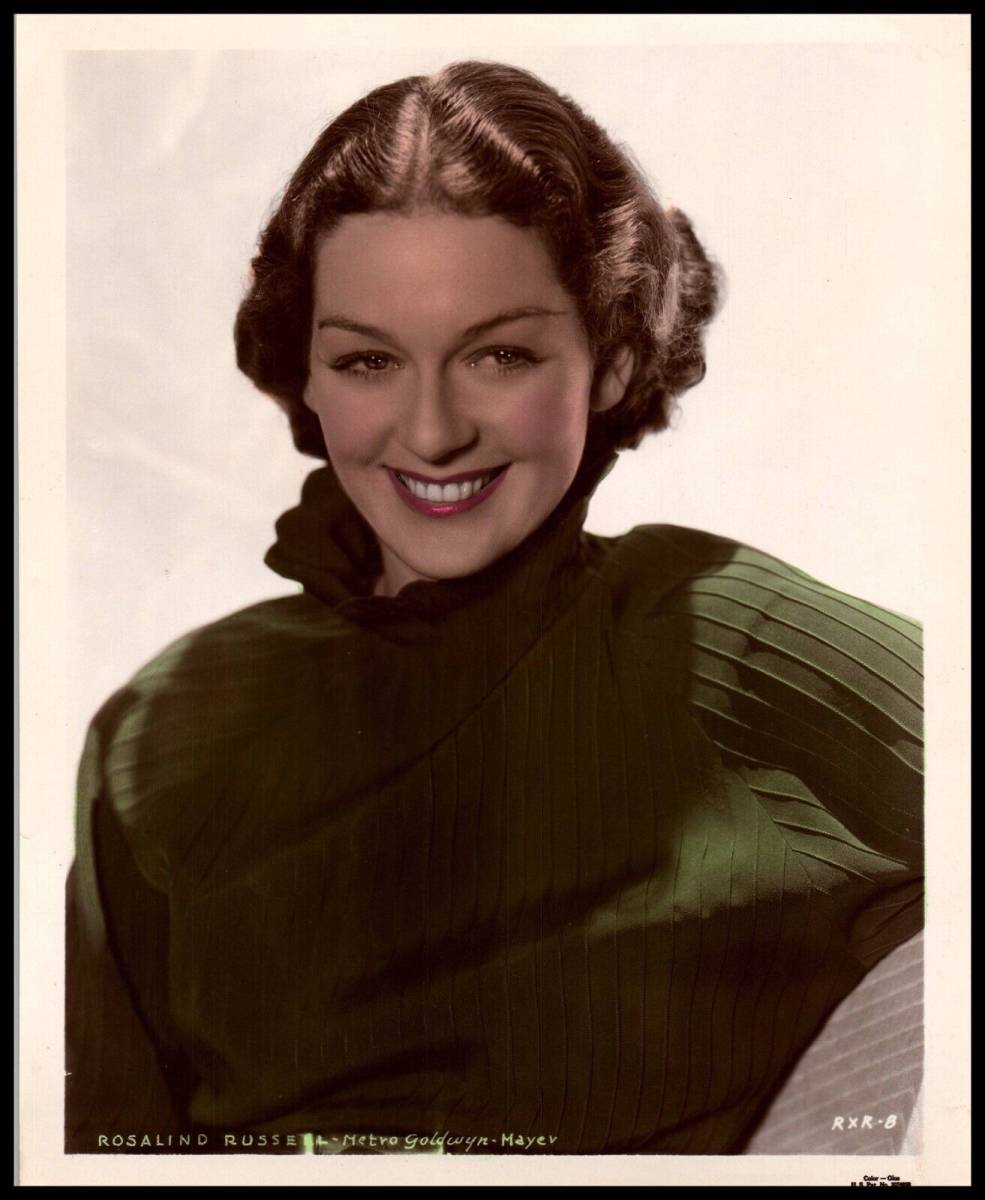 Hollywood Beauty ROSALIND RUSSELL STUNNING PORTRAIT 1940s STYLISH POSE Photo 755 海外 即決