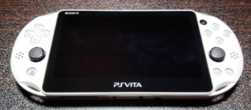 （美品） PS VITA PCH-2000 マインクラフトスペシャルエディション（動作確認済み）（本体のみ）_画像1