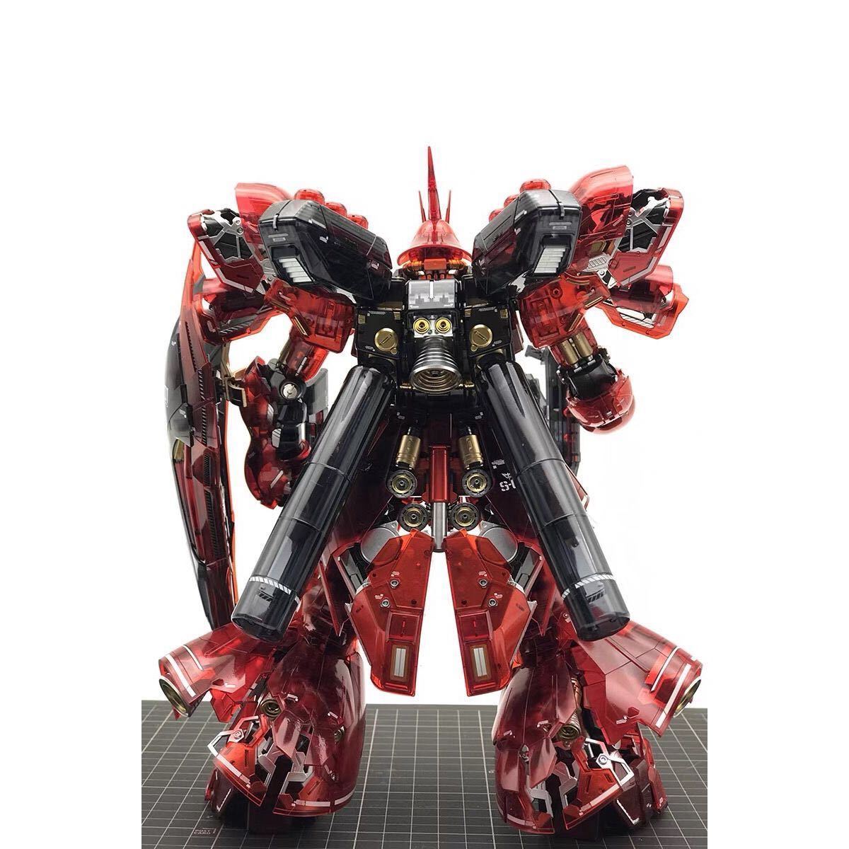 透明版 未組立プラモデル 新品 MODEL ☆ 1/100 DABAN 6631A サザビー 海外製MG ロボットヒーロー_画像4