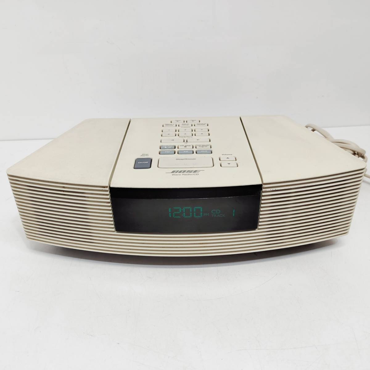 ●ボーズ AWRC/0P ラジオCDプレーヤー BOSE ホワイト WAVE RADIO/CD ウェーブラジオ オーディオ 音響機器 L934_画像1