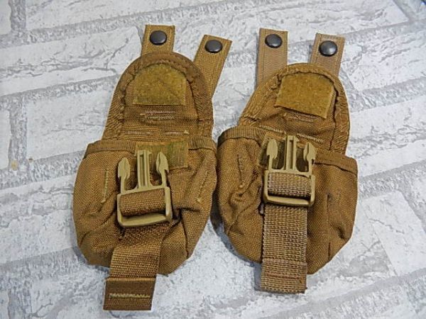 K64 美品！希少！◆MOLLE II HAND GRENEDE POUCH2個◆米軍◆サバゲー！_画像3