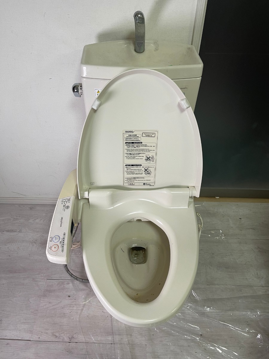 Yahoo!オークション - 即納 壁排水 TOTOウォシュレット便器便座 Yahoo!オークション - 即納 壁排水 TOTOウォシュレット便器便座