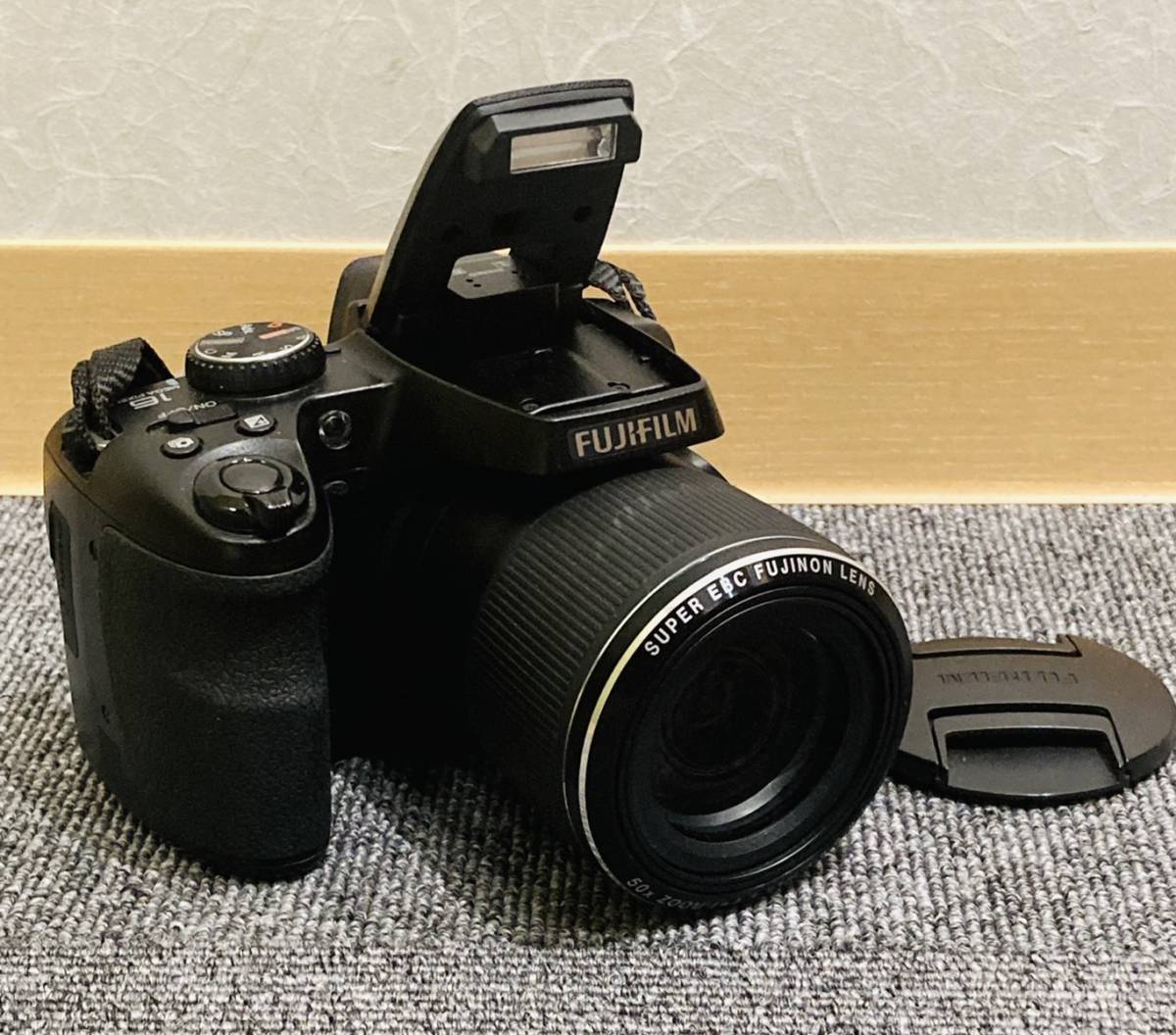 N-15214 1円〜 FUJIFILM 富士フイルム FinePix S9800 ロングズームデジタルカメラ 通電確認済 中古品