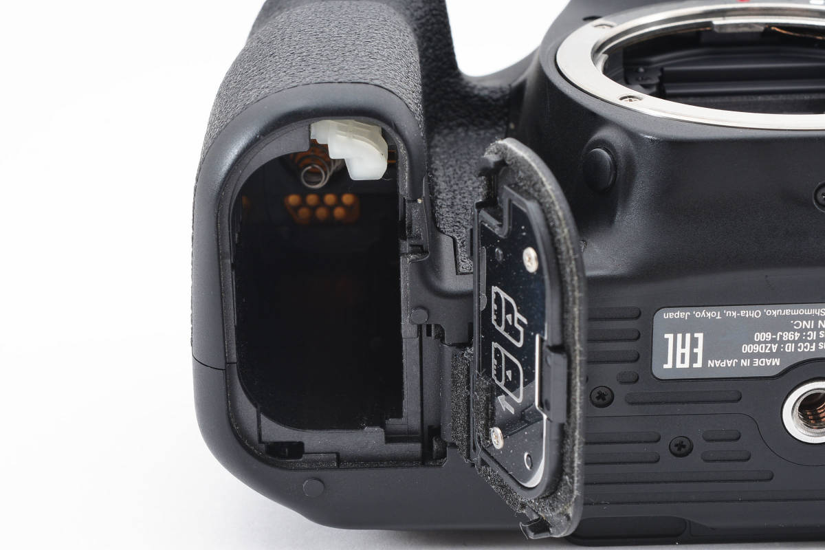 美品】Canon EOS 90D ボディ デジタル 一眼レフカメラ キャノン【動作