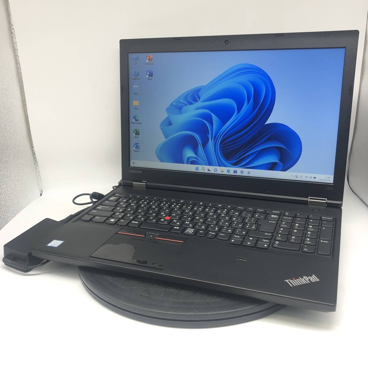 売れ筋がひ！ 【在庫処分】レノボ Lenovo ノートパソコン PC 中古