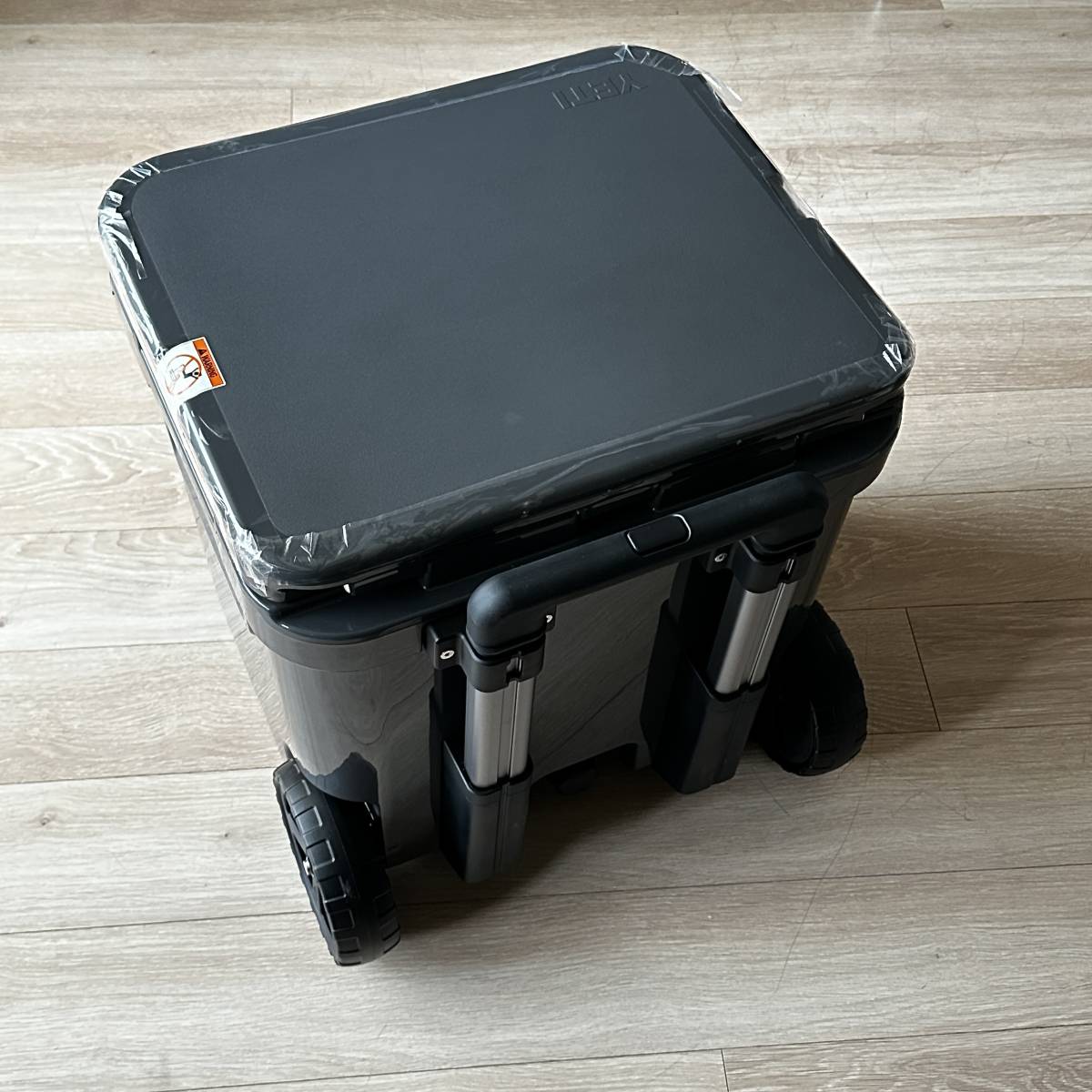 ■実物 イエティ【YETI】ROADIE WHEELED COOLER 48 新モデル■希少・未使用・新品!!!_画像3