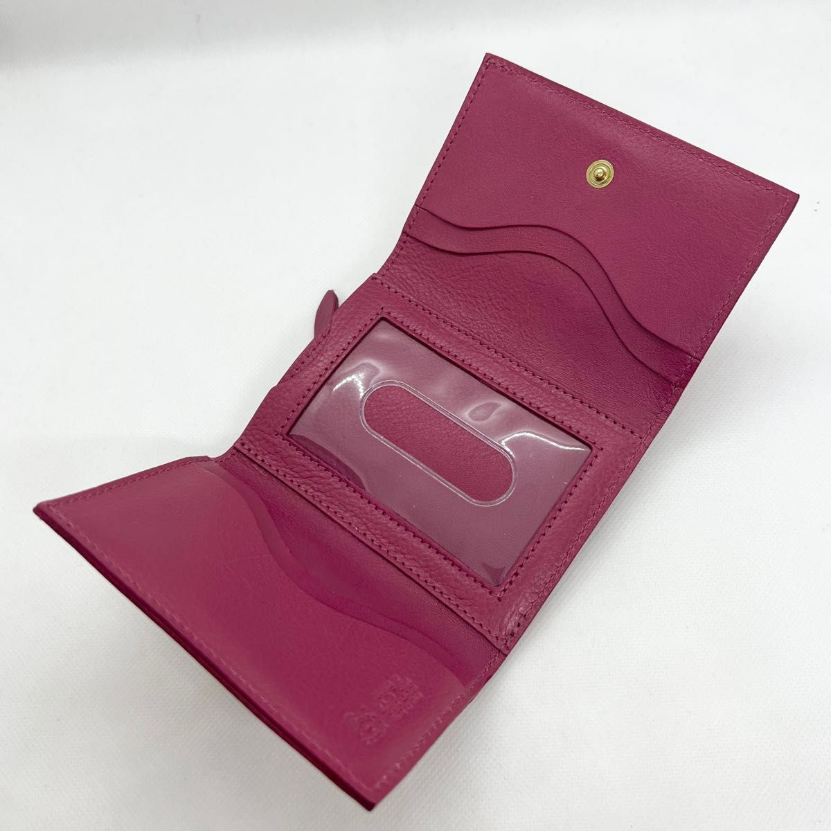 希少未使用】イルビゾンテ 三つ折りコンパクト財布 ☆スマック（ピンク