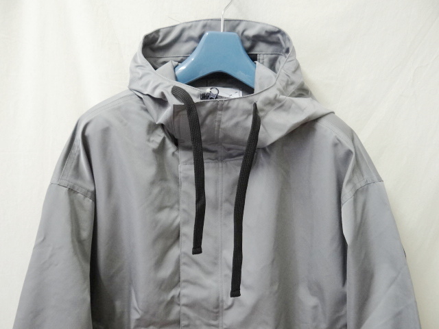 SUPERTHANKS スーパーサンクス　新品未使用　SHORT COAT GRAY/BLACK Sサイズ_画像2