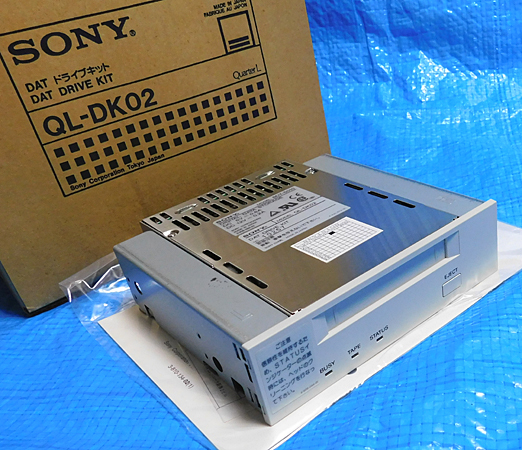 Sony QL-DK02 DDS2 tape drive kit (SDT-5010) [ control :KQ306]