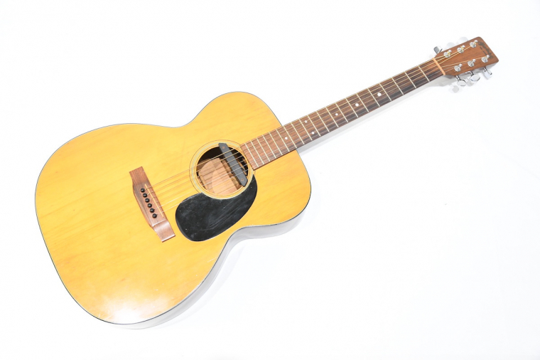 Martin マーチン OOO-18 1982年製 アコースティックギター ピックアップ付き ハードケース付き Y20773906 ＜直接引き渡し可能＞_画像1
