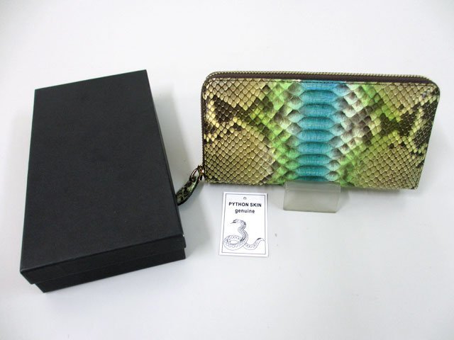 定価2,9万円の半額パイソン蛇革python leatherラウンドジップ長財布新品未使用箱付グリーン＆ブルー青緑(qz12633)_画像5