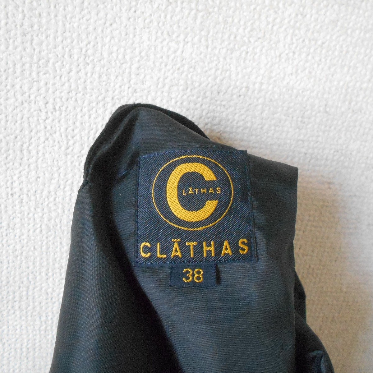 クレイサス CLATHAS トップス ブラウス 黒 38 ノースリーブ レディース カメリア 刺繍 入り 日本製_画像6