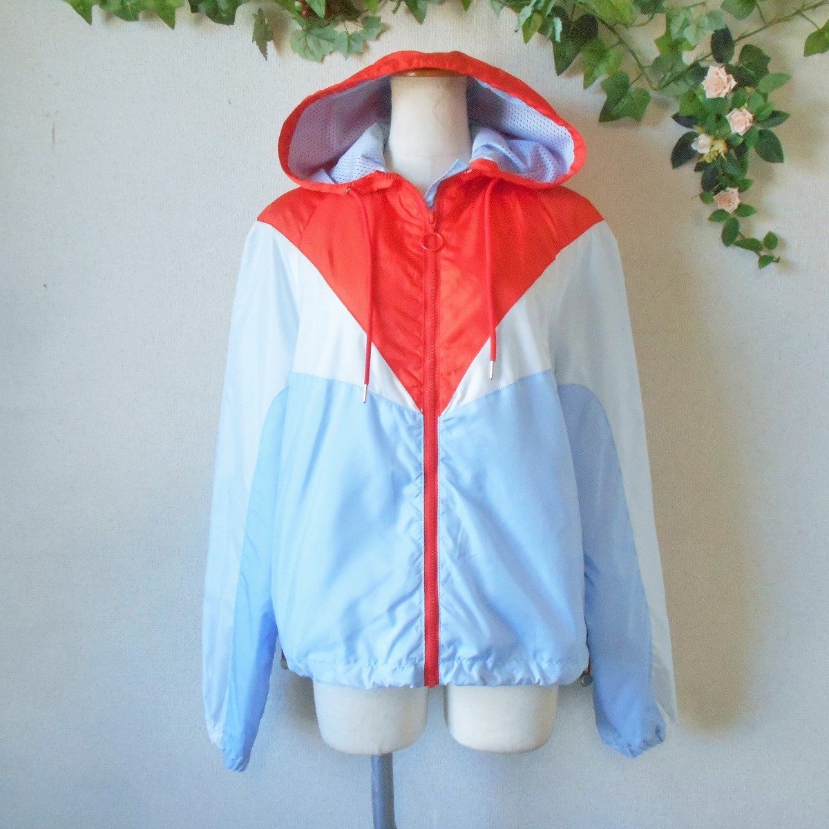 H&M H and M windbreaker Zip up Parker lady's 38