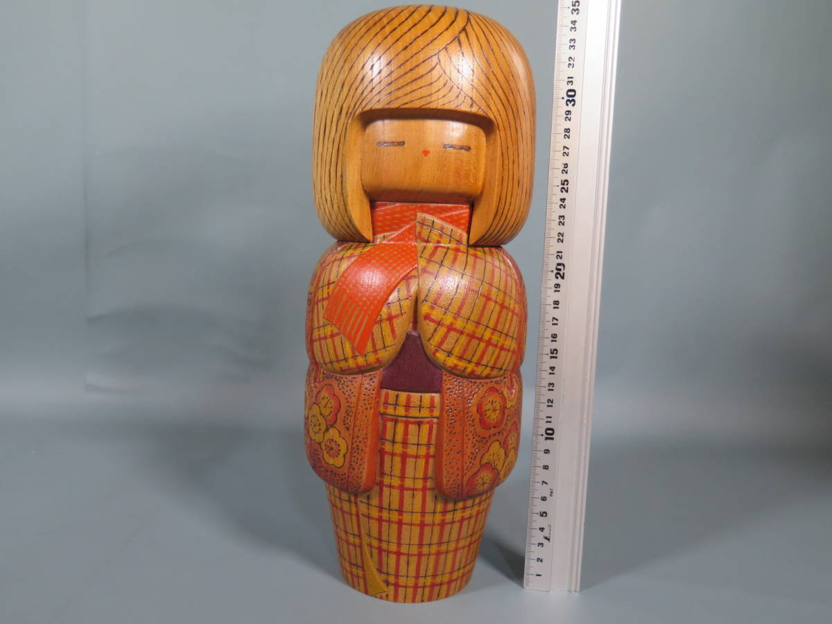 内閣総理大臣賞受賞作家 関口三作 作 「武人」 創作こけし 近代 内閣総理大臣賞受賞作家 関口三作 作 「武人」 創作こけし 近代