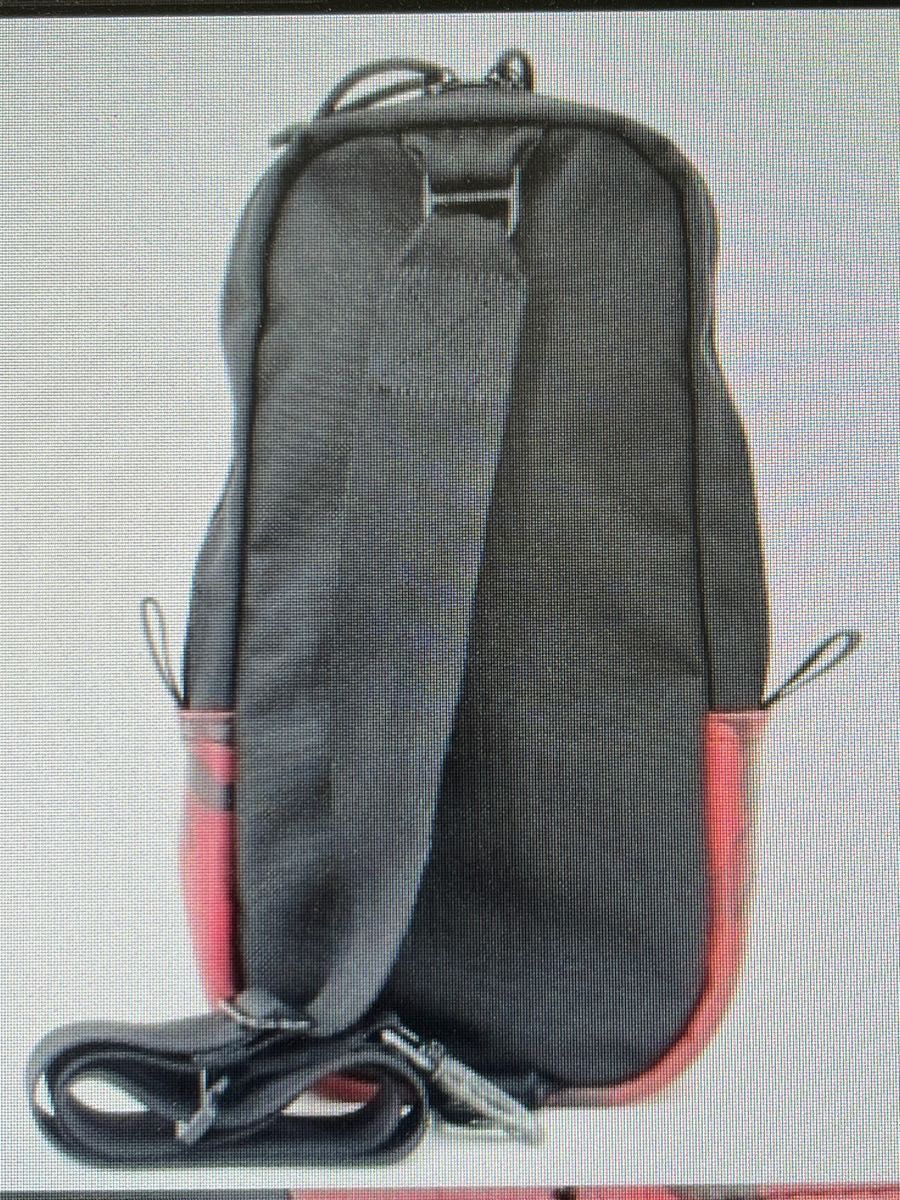 未使用 1piu1uguale3 × BRIEFING mini sling bag ウノピゥウノ ショルダーバッグ 黒 赤 迷彩