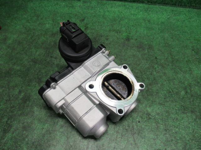 マーチ DBA-AK12 スロットルボディ 12S KY0 ダイヤモンドシルバー(M) ヒタチ RME45-01 5316 23497の画像7