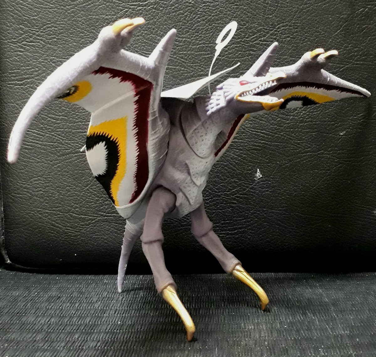 ☆BANDAI シビトゾイガー (タグ付き) 2000年 円谷プロ ソフビ (バンダイ 怪獣 ウルトラマンティガ)_画像5