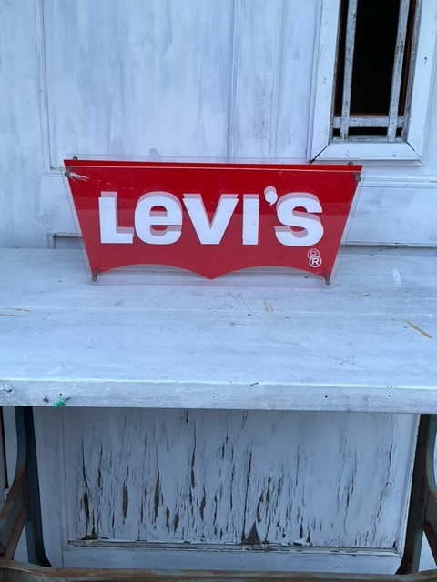 Levi's リーバイス 看板 店舗用 リーバイス 中古品 年代物 レア Levi's リーバイス 看板 店舗用 リーバイス 中古品 年代物 レア