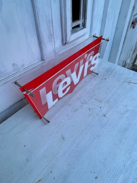 Levi's リーバイス 看板 店舗用 リーバイス 中古品 年代物 レア Levi's リーバイス 看板 店舗用 リーバイス 中古品 年代物 レア