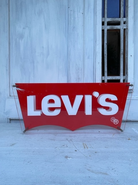 Levi's リーバイス 看板 店舗用 リーバイス 中古品 年代物 レア Levi's リーバイス 看板 店舗用 リーバイス 中古品 年代物 レア