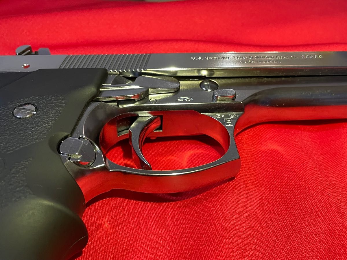 M92F クロームステンレス - ガスブローバック | 東京マルイ M92F クロームステンレス - ガスブローバック | 東京マルイ