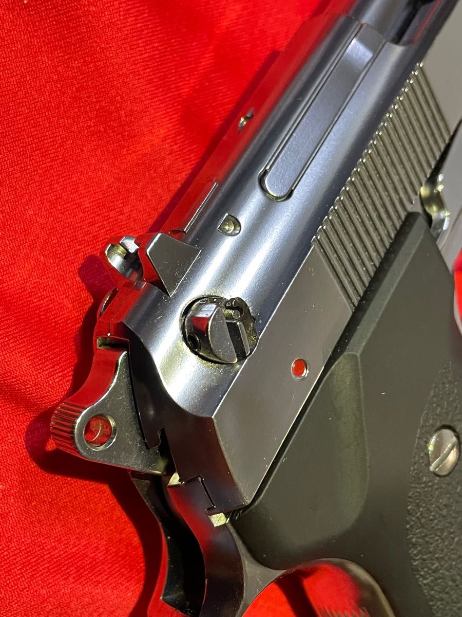 M92F クロームステンレス - ガスブローバック | 東京マルイ M92F クロームステンレス - ガスブローバック | 東京マルイ
