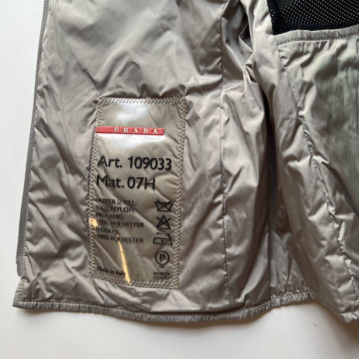 高価値セリー 1999FW PRADA SPORT nylon vest プラダアーカイブ プラダ