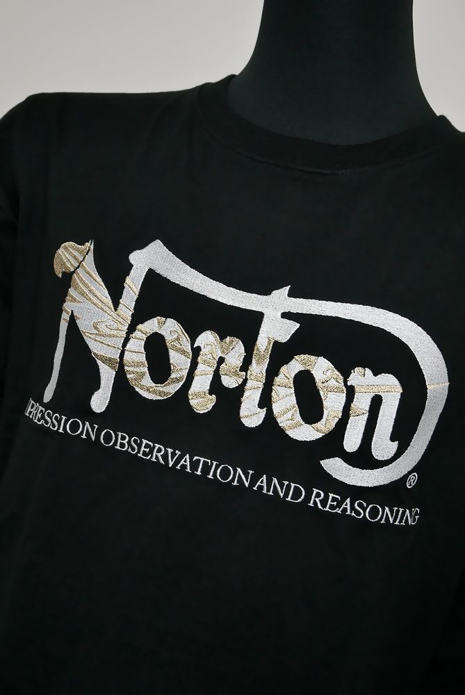 新品正規 Norton ノートン フェザーゴールドロンT 233N1104 黒L トップス 長袖 ロゴ刺繍_画像3
