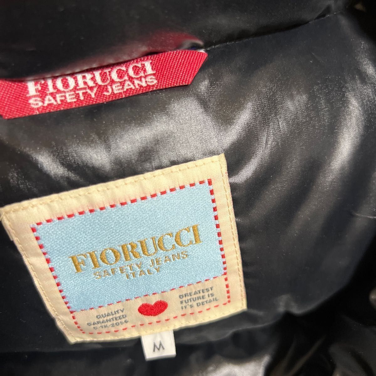 【未使用訳あり】Fiorucci ダウンジャケット M  ブラック スキー スノボ 雪 防寒 保温  防風 黒  良質羽毛