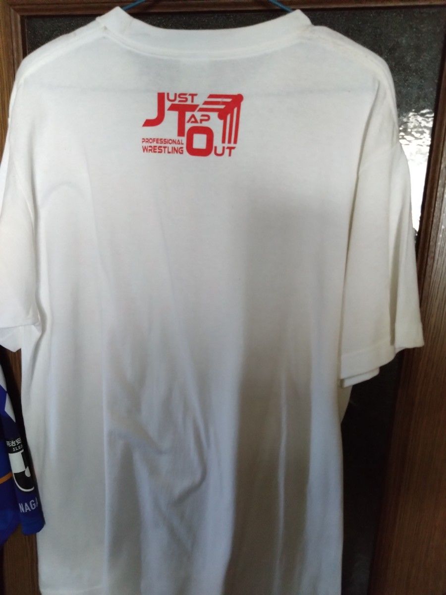 舞華選手サイン入りＴシャツ