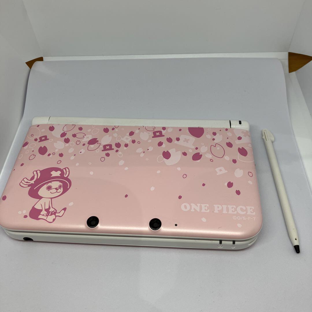 ニンテンドー3DS LL ワンピース アンリミテッド チョッパーピンク 本体 ３ｄｓ　任天堂　nintendo 同梱版　限定版　限定　ds