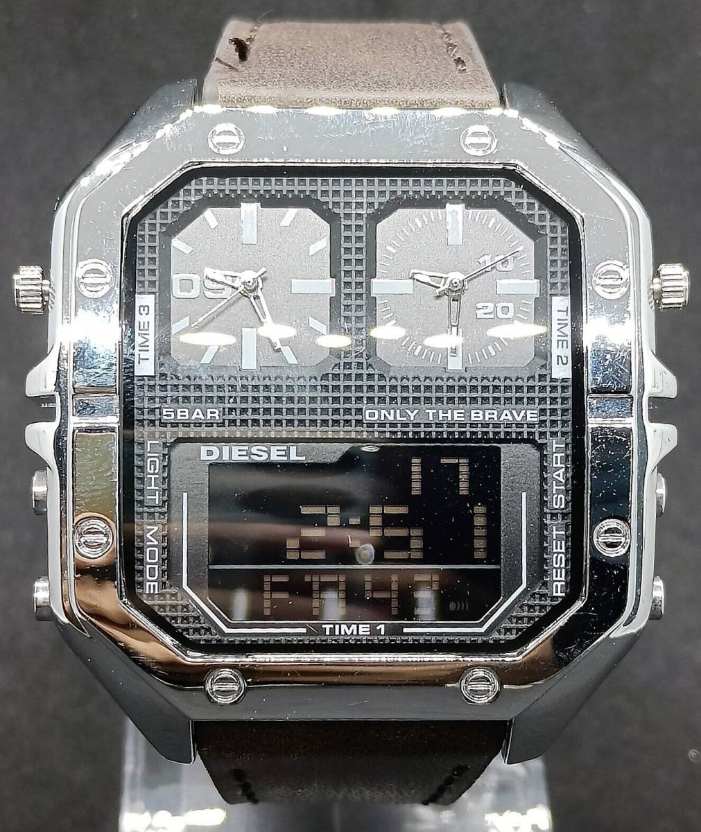 * limitation * ultra rare * not yet sale in Japan * diesel mega chief 5 bar [ on Leeza Brave ] digital dial quartz men's wristwatch * free shipping 