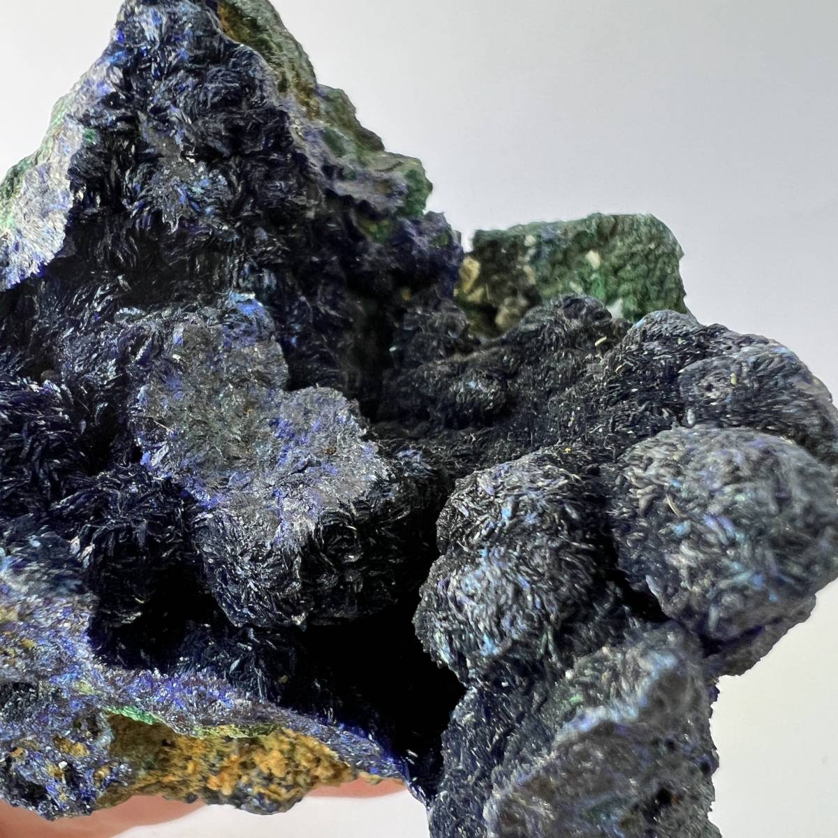 【E21998】マラカイトを伴うアジュライト アジュライト 藍銅鉱 岩絵の具 マラカイト Azurite 天然石 原石 鉱物 パワ_画像4