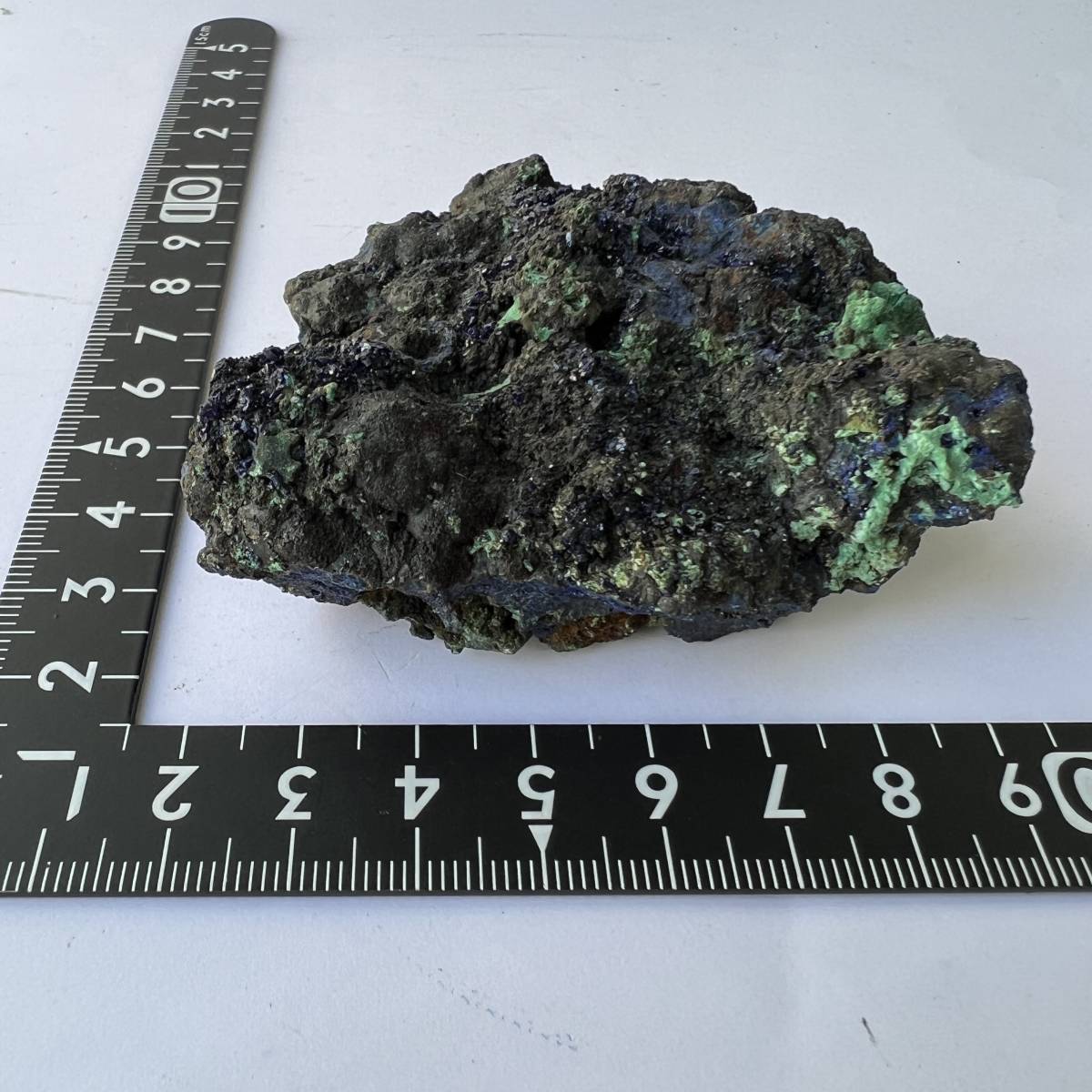 【E21992】マラカイトを伴うアジュライト アジュライト 藍銅鉱 岩絵の具 マラカイト Azurite 天然石 原石 鉱物 パワ