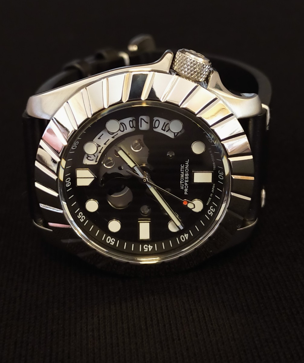 屈強メカニカルダイバーズ 【NH35搭載 新品】karajan ダイバーズ 防水