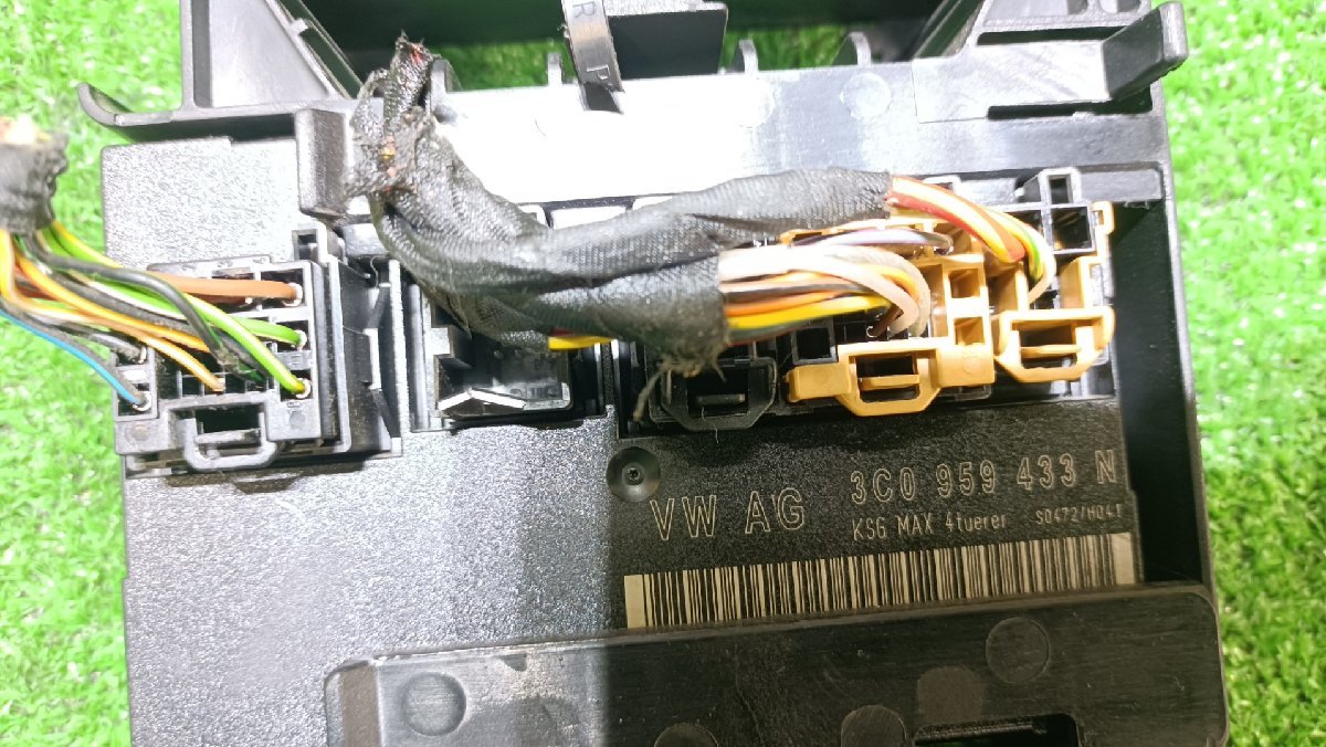 item_image_3