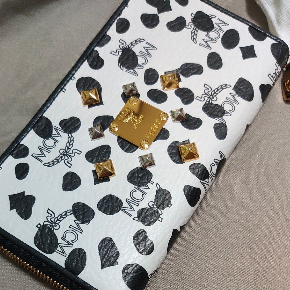 LOVELESS×MCM コラボ ウォレット 長財布ダルメシアン white LOVELESS×MCM コラボ ウォレット 長財布ダルメシアン white