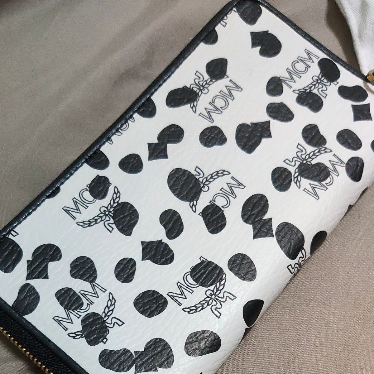 LOVELESS×MCM コラボ ウォレット 長財布ダルメシアン white LOVELESS×MCM コラボ ウォレット 長財布ダルメシアン white