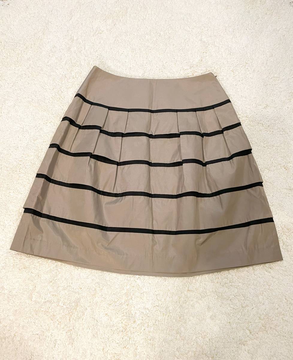 美品　M-PREMIER BLACK　ティアードスカート　サイズ38（9号）ひざ丈_画像1